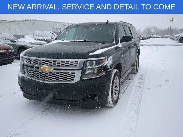 2015 Chevrolet Suburban LT 4WD photo