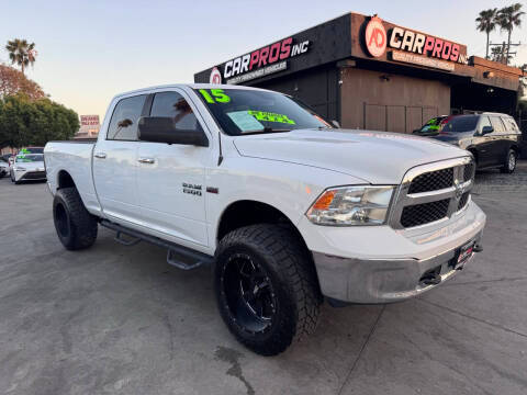 2015 Ram 1500 SLT 4WD photo