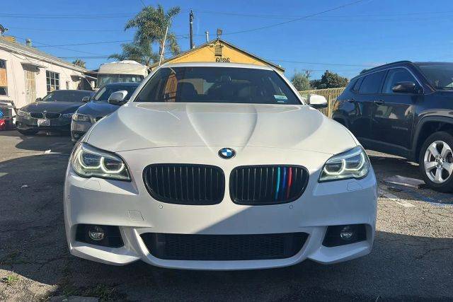 2016 BMW 5 Series 535i RWD photo