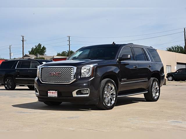 2016 GMC Yukon Denali RWD photo