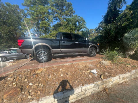 2016 Nissan Titan XD Platinum Reserve RWD photo