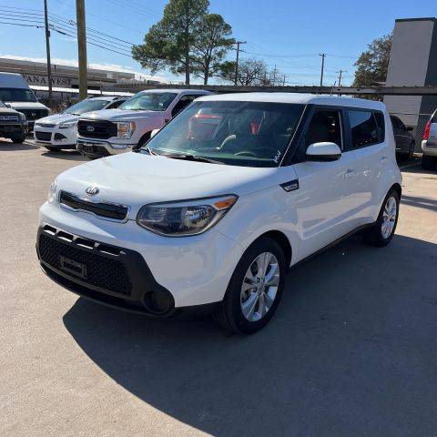 2015 Kia Soul + FWD photo
