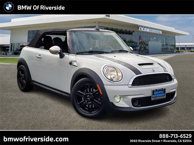 2015 MINI Cooper Convertible S FWD photo