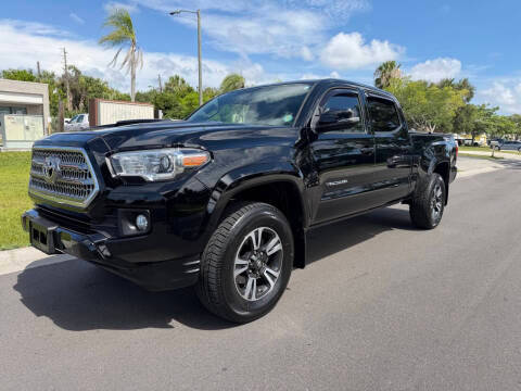 2016 Toyota Tacoma TRD Sport 4WD photo