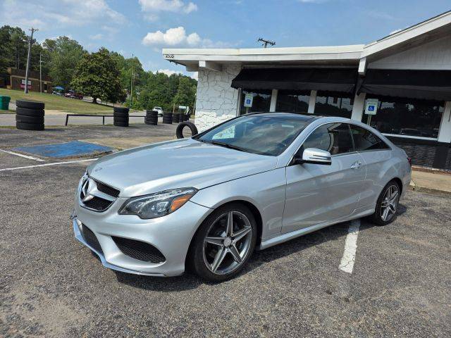 2016 Mercedes-Benz E-Class E 400 AWD photo