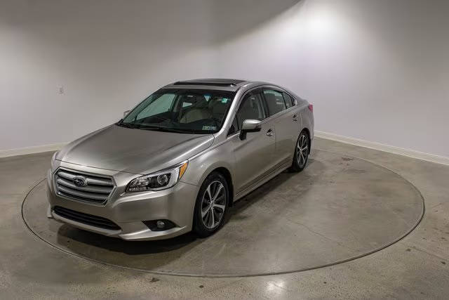 2015 Subaru Legacy 2.5i Limited AWD photo