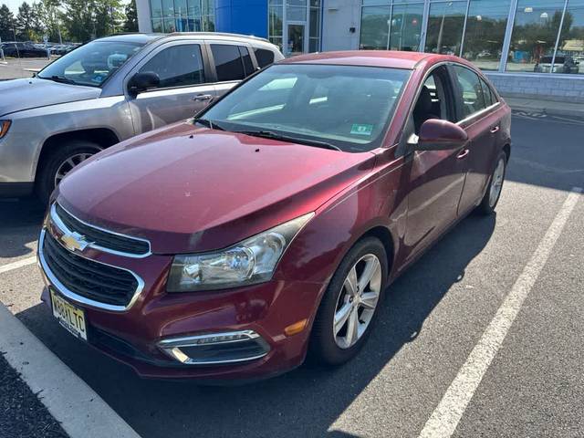 2015 Chevrolet Cruze LT FWD photo