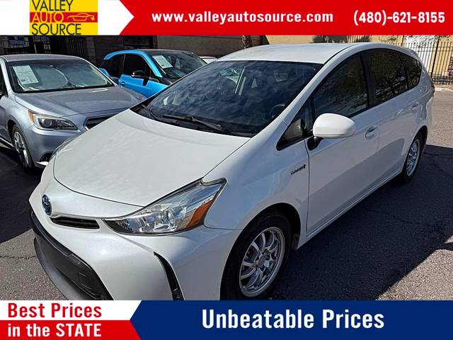 2016 Toyota Prius v Two FWD photo