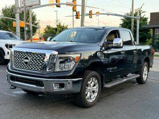 2016 Nissan Titan XD SL 4WD photo