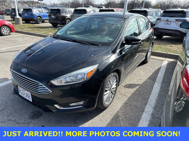 2016 Ford Focus Titanium FWD photo