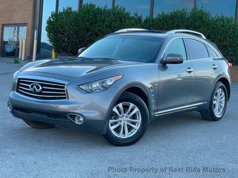 2015 Infiniti QX70 AWD photo