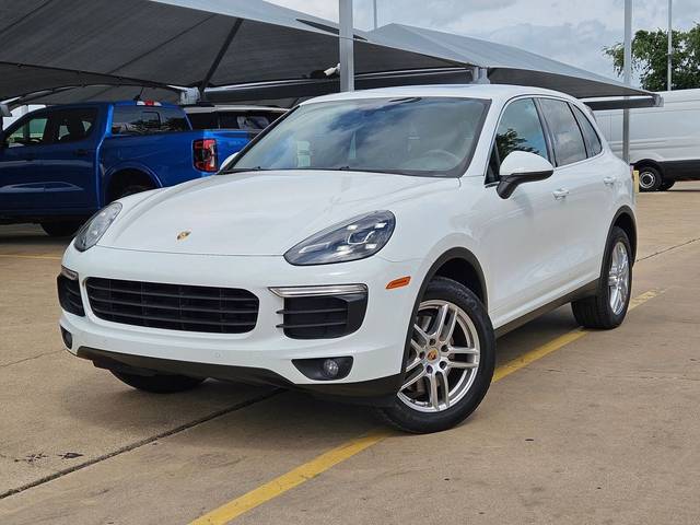 2016 Porsche Cayenne  AWD photo