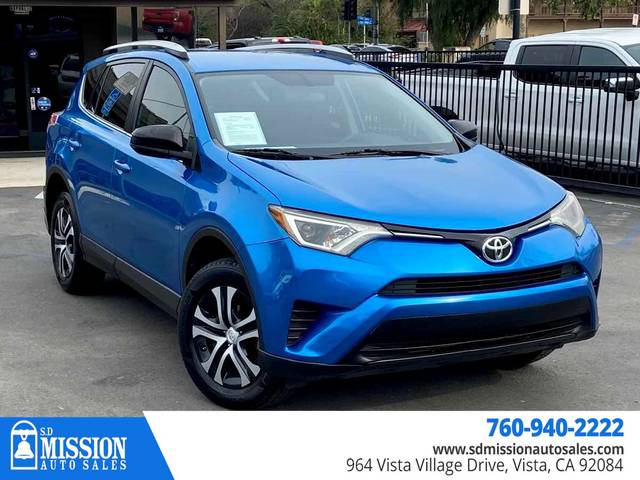 2016 Toyota RAV4 LE FWD photo