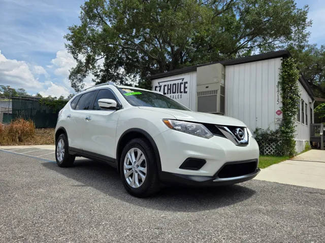 2016 Nissan Rogue SV FWD photo