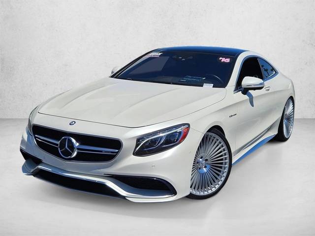 2016 Mercedes-Benz S-Class AMG S 63 AWD photo