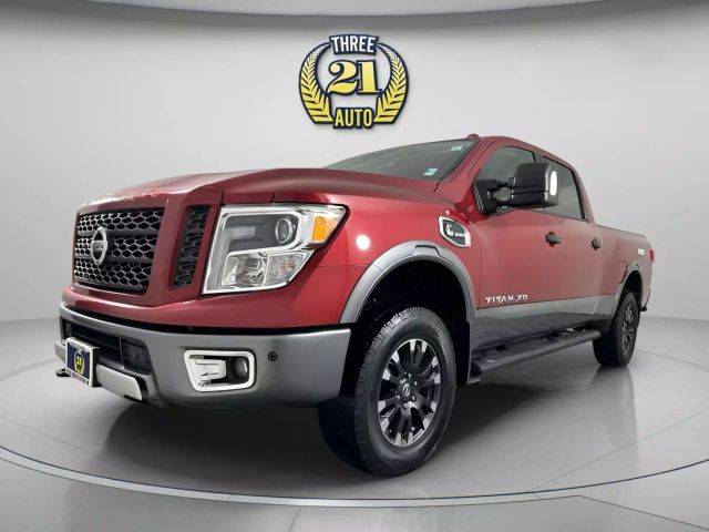 2016 Nissan Titan XD PRO-4X 4WD photo