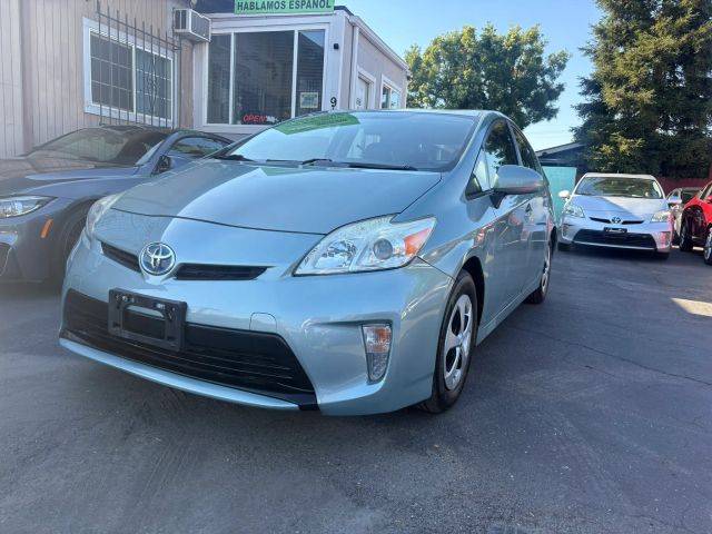 2015 Toyota Prius Two FWD photo