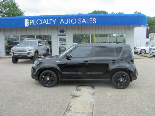 2016 Kia Soul Base FWD photo