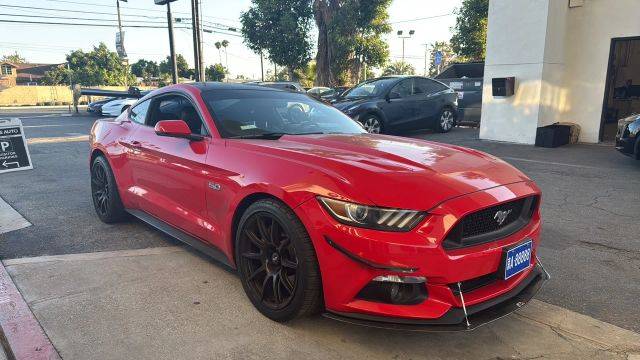 2016 Ford Mustang GT Premium RWD photo