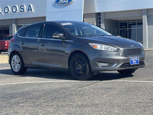 2016 Ford Focus Titanium FWD photo