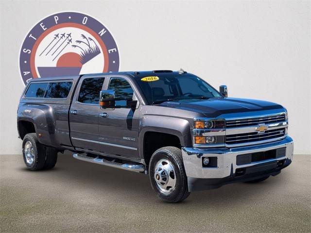 2016 Chevrolet Silverado 3500HD LTZ 4WD photo