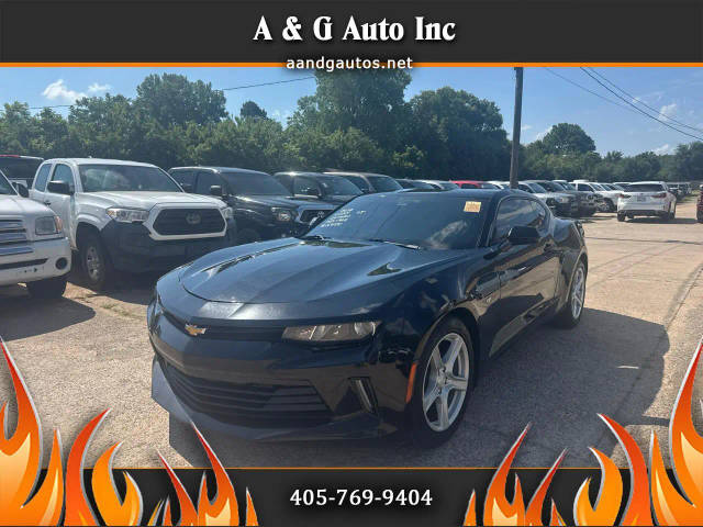 2016 Chevrolet Camaro 1LT RWD photo