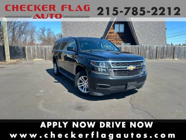 2016 Chevrolet Suburban LT 4WD photo