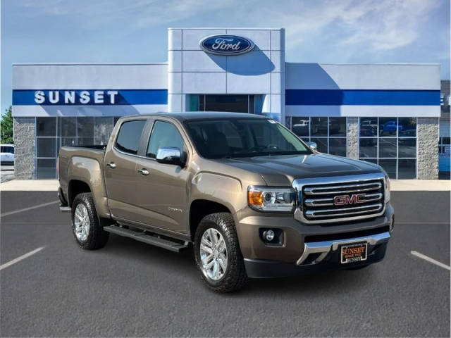 2016 GMC Canyon 4WD SLT 4WD photo