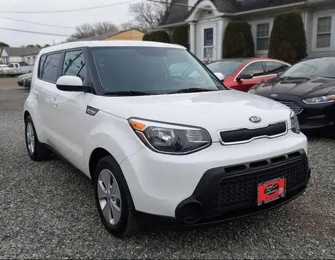 2016 Kia Soul Base FWD photo