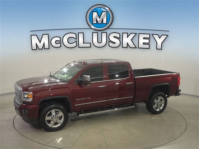 2016 GMC Sierra 2500HD Denali 4WD photo