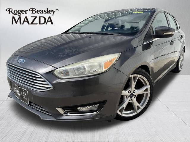 2016 Ford Focus Titanium FWD photo