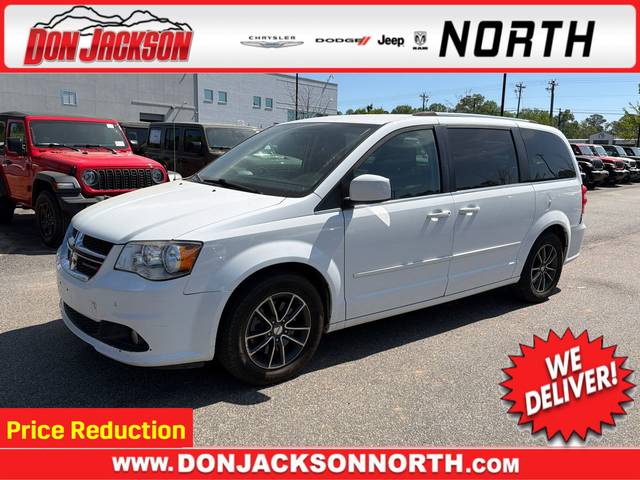 2016 Dodge Grand Caravan SXT Plus FWD photo