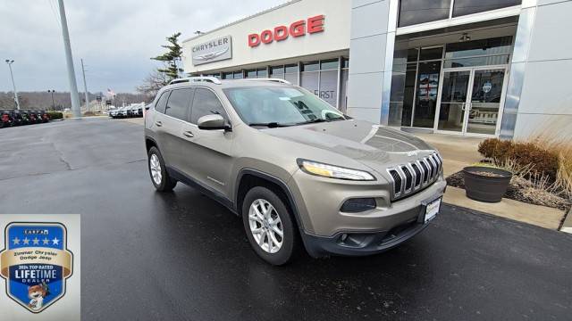 2016 Jeep Cherokee Latitude 4WD photo