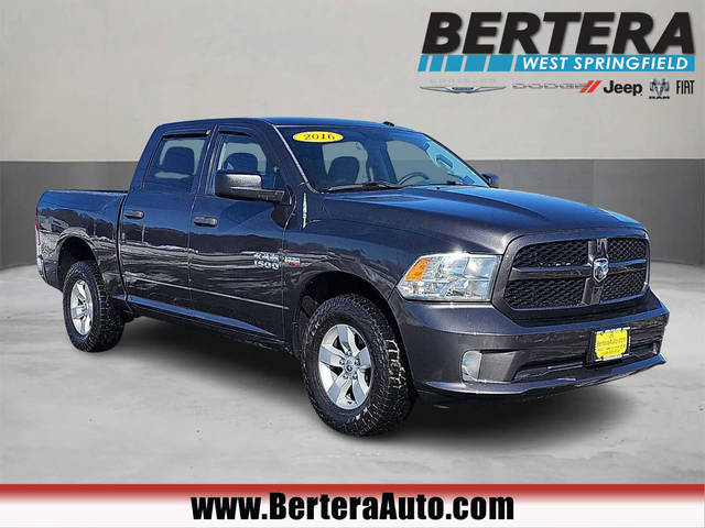 2016 Ram 1500 Express 4WD photo