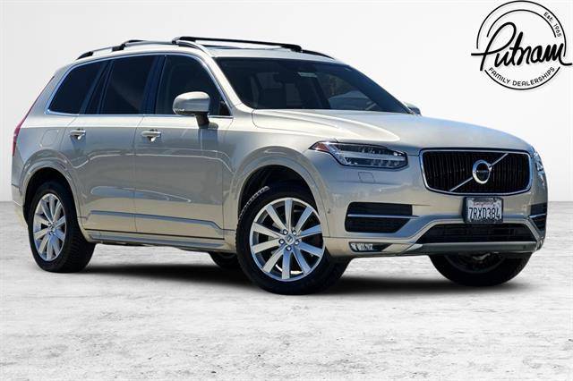 2016 Volvo XC90 T6 Momentum AWD photo