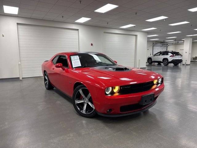 2016 Dodge Challenger R/T Plus Shaker RWD photo