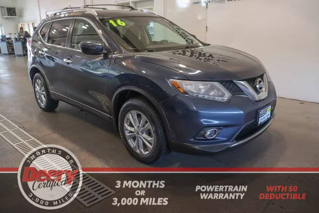 2016 Nissan Rogue SV AWD photo