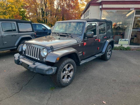 2016 Jeep Wrangler Unlimited Sahara 4WD photo