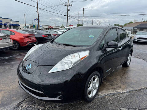 2015 Nissan Leaf SV FWD photo