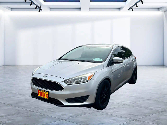 2016 Ford Focus SE FWD photo