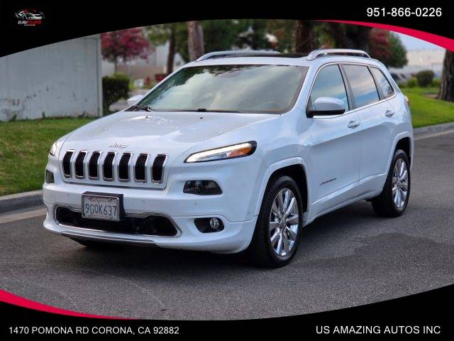 2016 Jeep Cherokee Overland FWD photo