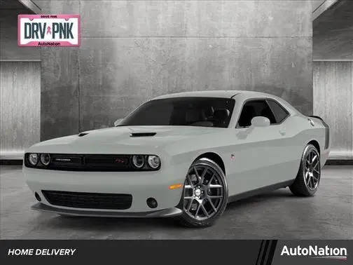 2016 Dodge Challenger 392 Hemi Scat Pack Shaker RWD photo