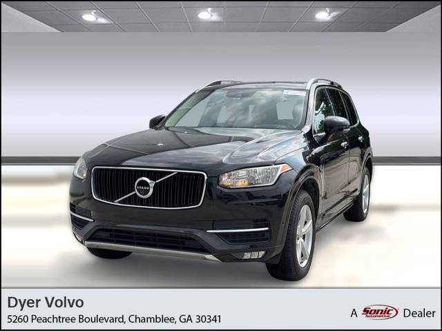 2016 Volvo XC90 T5 Momentum FWD photo