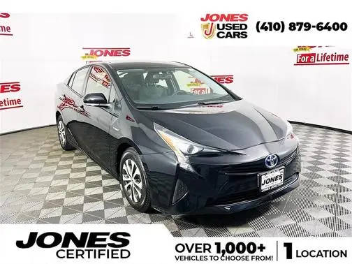 2016 Toyota Prius Two FWD photo