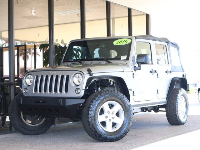 2016 Jeep Wrangler Unlimited Sport 4WD photo