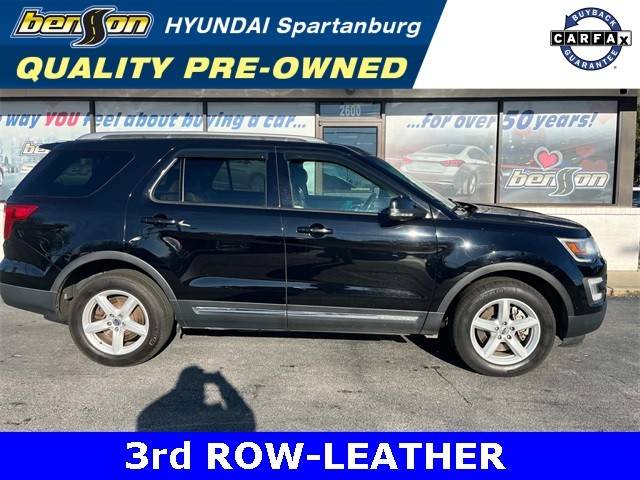 2016 Ford Explorer XLT 4WD photo