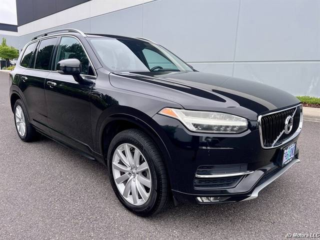 2016 Volvo XC90 T6 Momentum AWD photo