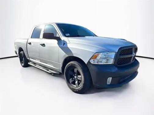 2016 Ram 1500 Express RWD photo