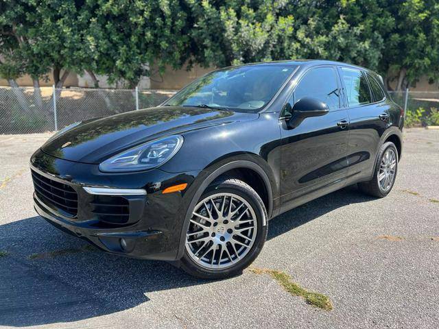 2016 Porsche Cayenne S AWD photo