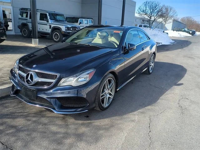 2016 Mercedes-Benz E-Class E 400 AWD photo